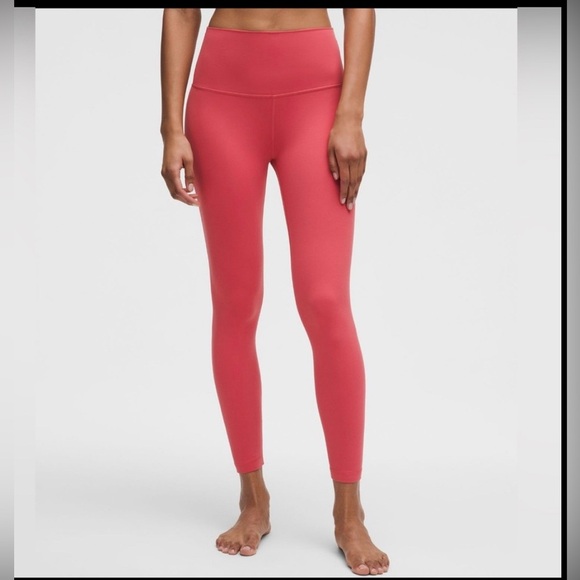 Lululemon-Align High Rise 25”leggings size 6- Desert red - Picture 8 of 8